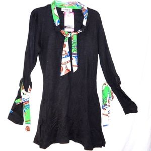 Loire black sweater Art